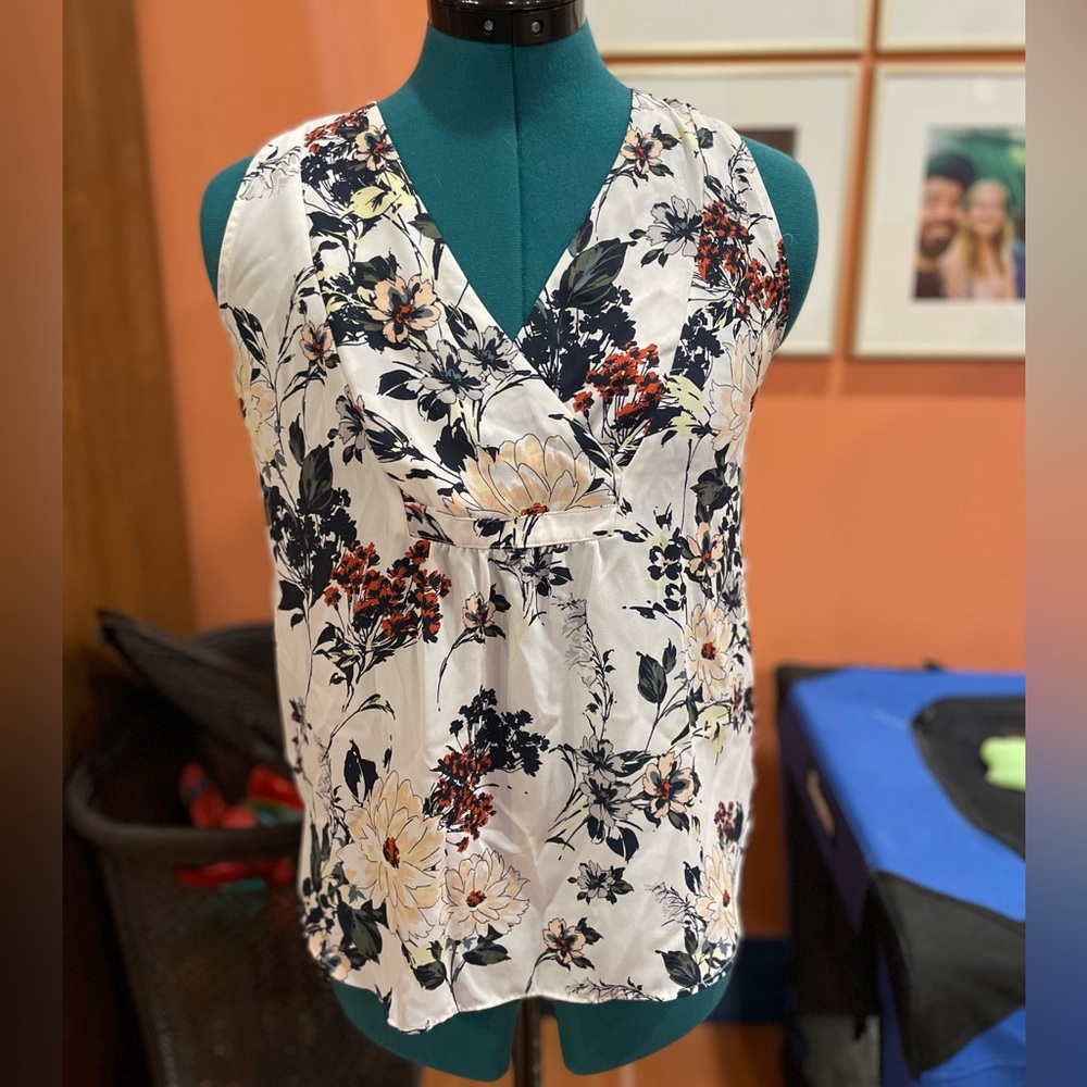 Floral faux wrap blouse LOFT XSP White